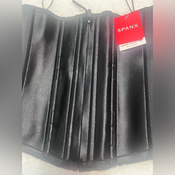 NWT SPANX Faja corset waist trainer size small - Picture 5 of 10